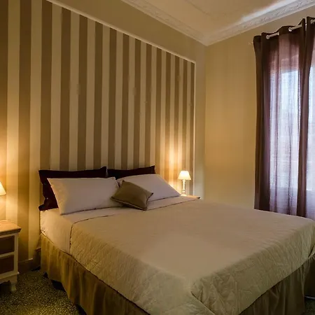 Apartment Mille E Notte / Station *